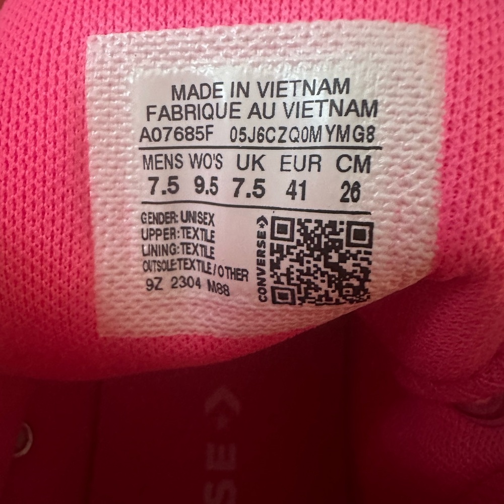 Converse Hot Pink High-Tops - Picture 3 of 4